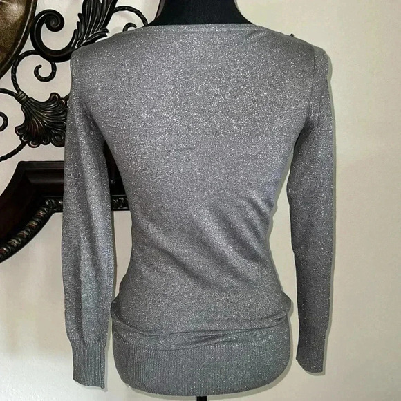 Cache Women’s Gray Spark Silver Sweater Jumper Beaded Rhinestone Accent Collar - Picture 11 of 13